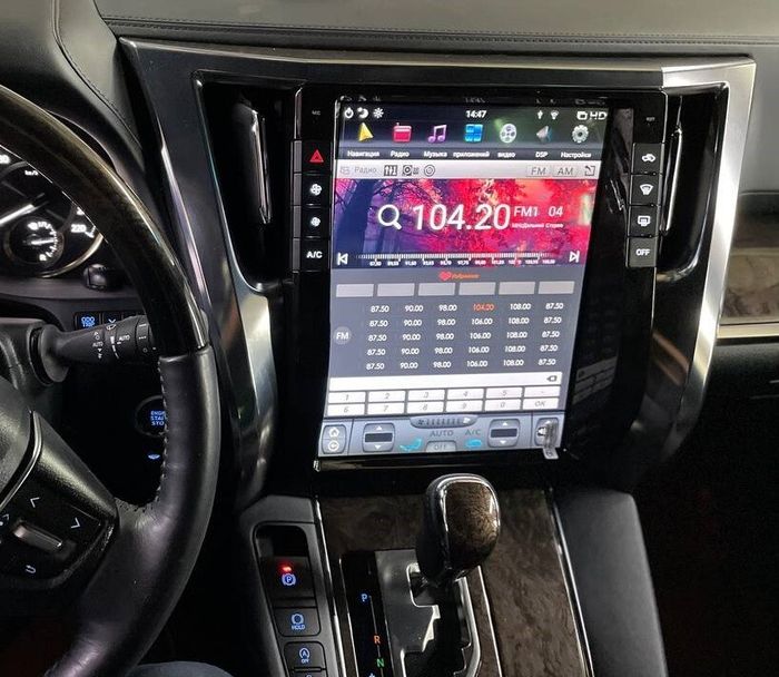 Магнитола для Toyota Alphard H30, Vellfire 2 2015-2023 (более 10 динамиков) - Kuberg ZF-1308H-GE вертикальный экран в стиле "Тесла" на Android 13, Быстрая, CarPlay, 4G SIM-слот