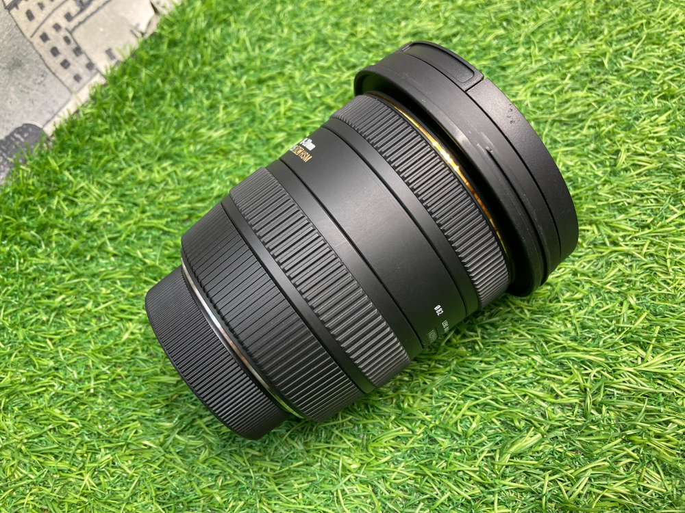 Sigma AF 10-20mm 3.5 EX DC HSM Nikon F