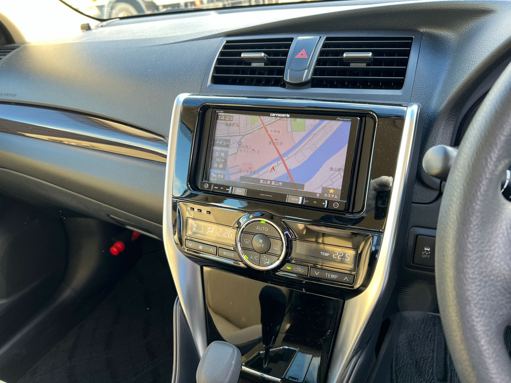 Toyota Premio, 2017