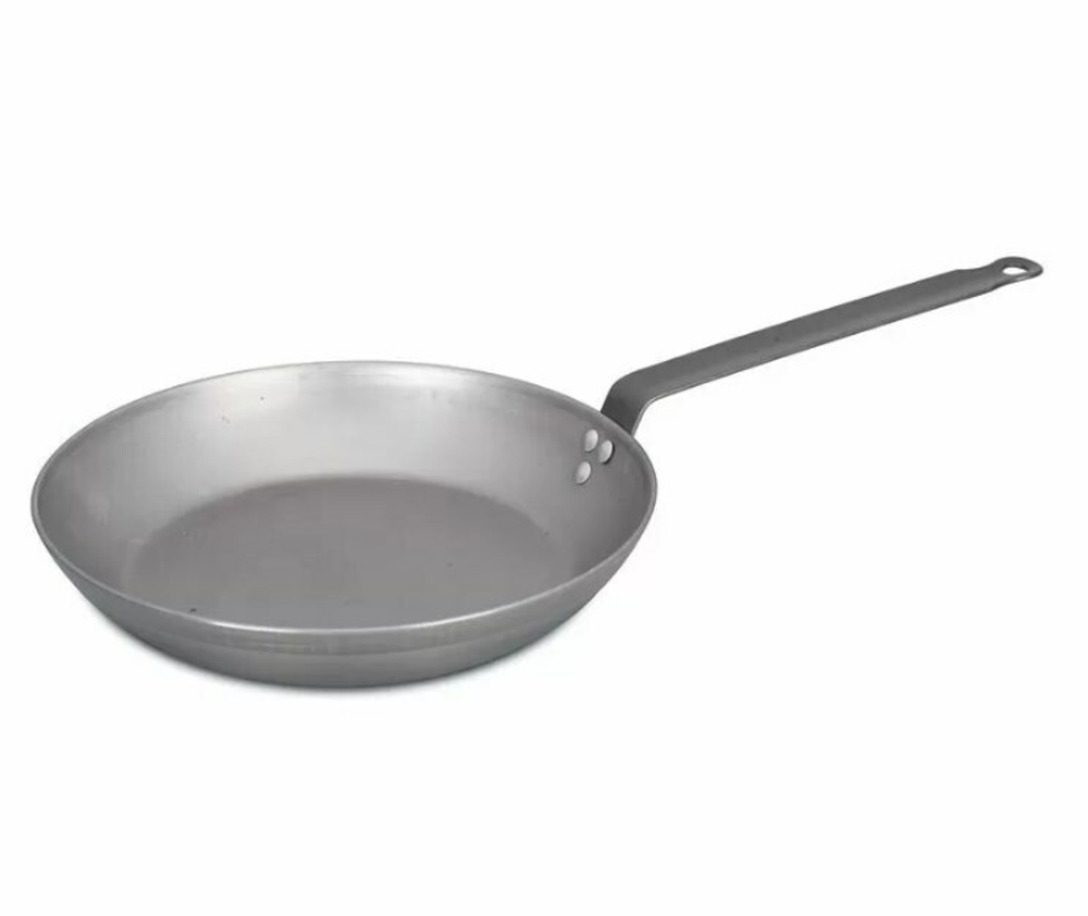 Сковорода c ручкой,белая сталь D=30 h=5см  ( P.L.-Proff Cuisine)