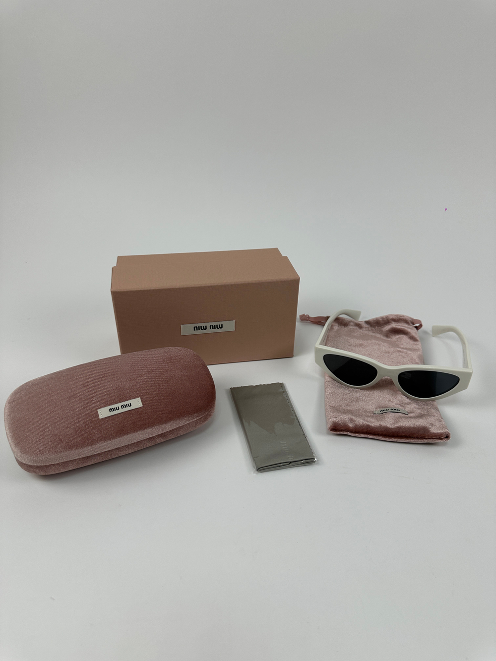 Очки Miu Miu