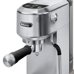 Кофеварка рожковая Delonghi EC890.M
