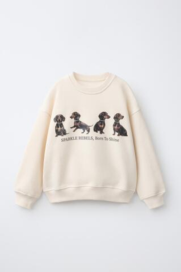 ZARA ТОЛСТОВКА С ПРИНТОМ «СОБАКИ», ЭКРЮ