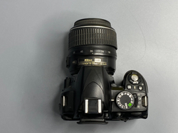 Nikon D3100 Kit 18–55mm — 70 200 кадров