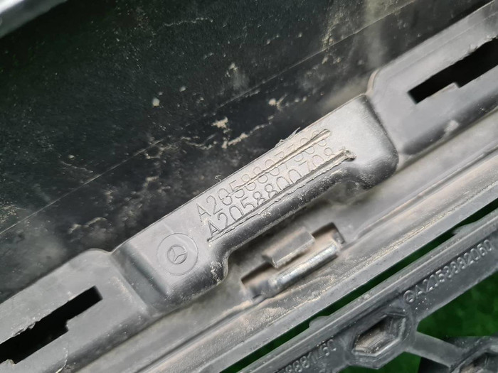 Бампер передний Mercedes C W205 14-18 AMG В сборе