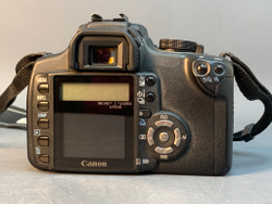 Canon EOS 350D Kit EF-S 18-55mm 3.5-5.6 II