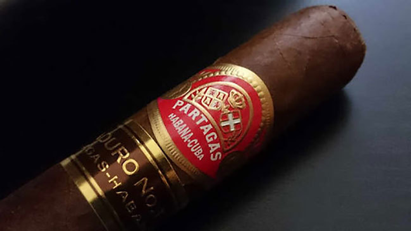 Четыре Habanos в атмосфере этого лета. Огонь