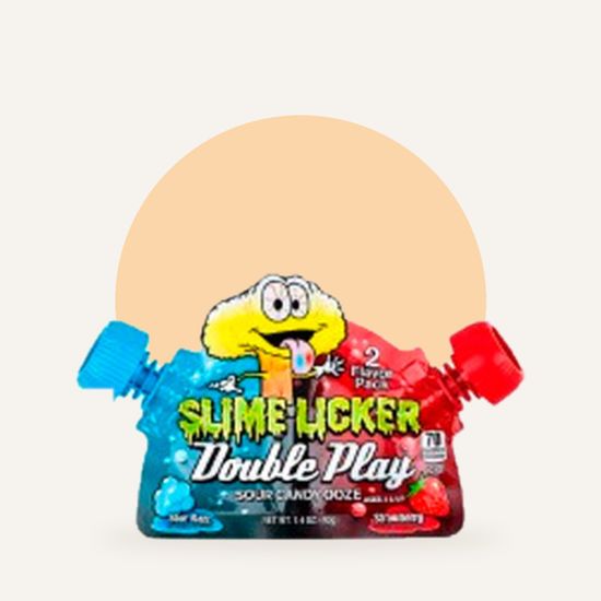 Жидкая кислая конфета-слайм Toxic Slime Licker Double P — упаковка на фирменном фоне OH MY GEEK