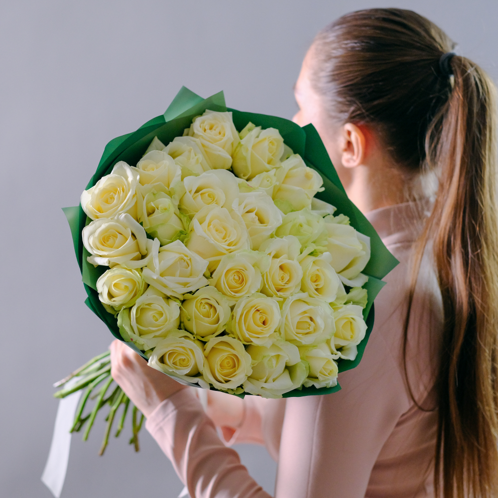 Симфония | Классический букет 29 белых роз