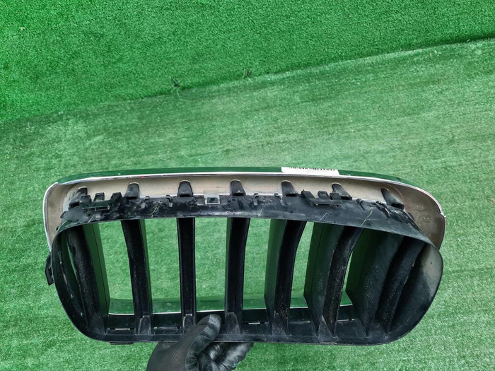 Решетка радиатора правая BMW X5 F15 X6 F16 (13-18)