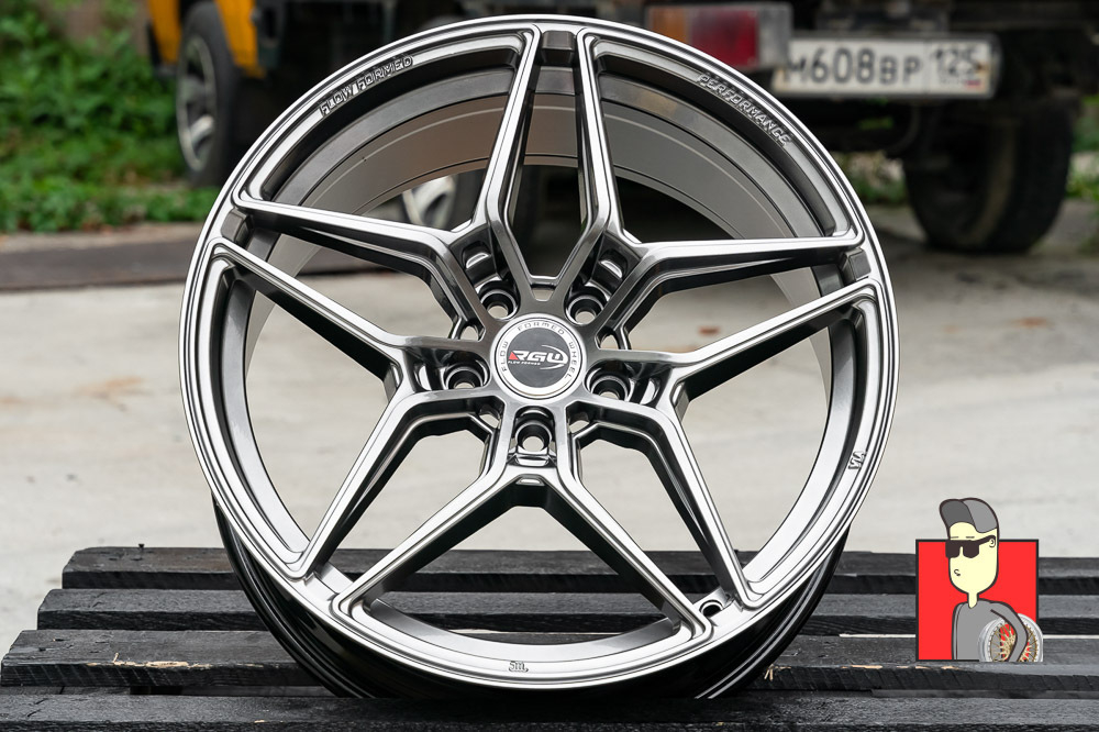 Комплект дисков Vossen EVO-1R 18x8 et35 5x114.3