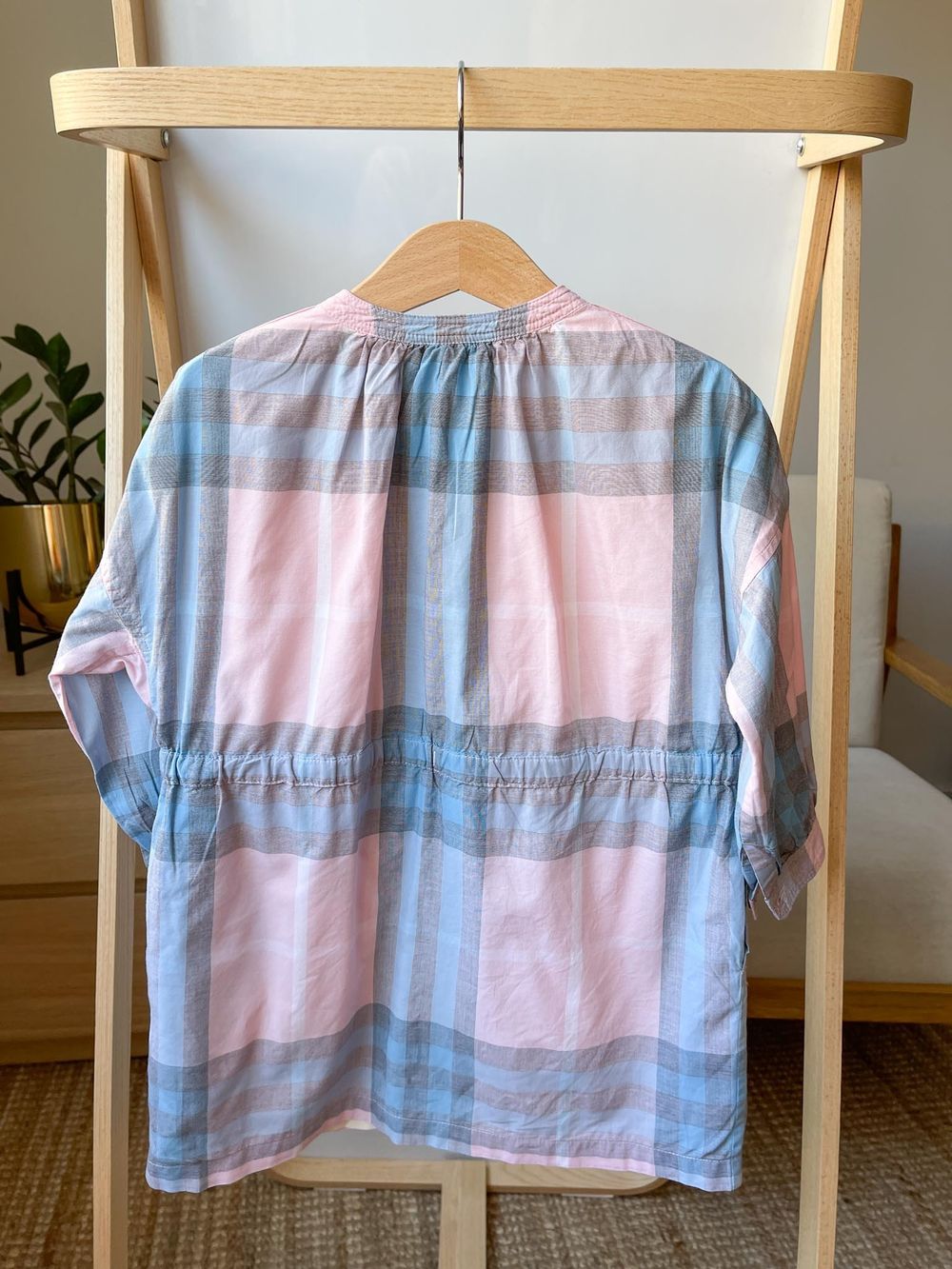Платье Burberry, 110