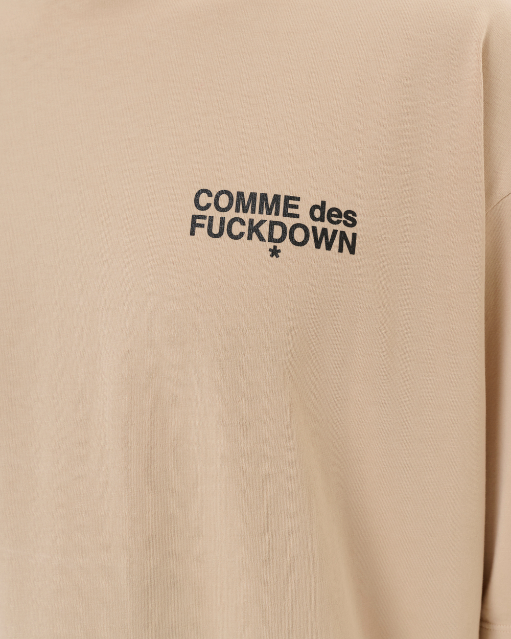 COMME DES FUCKDOWN ФУТБОЛКА БЕЖЕВАЯ