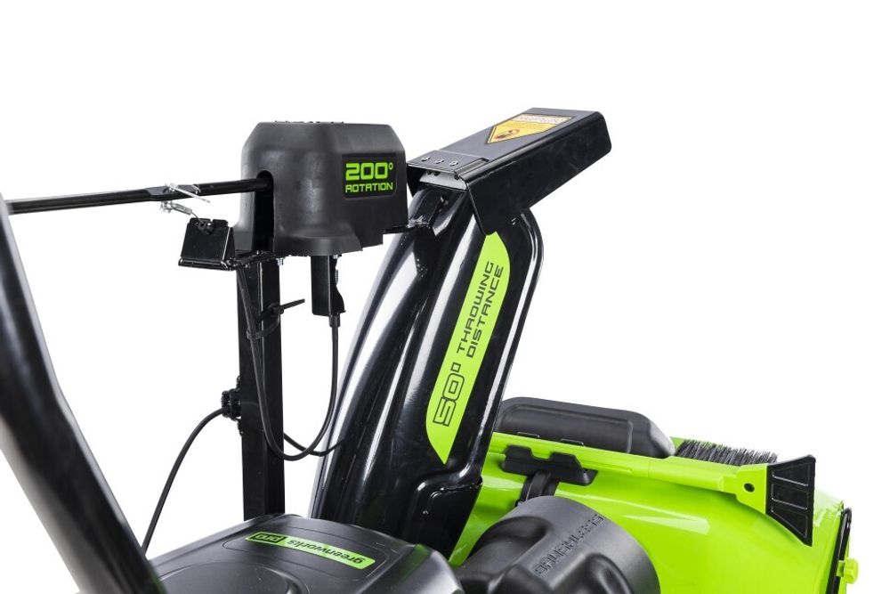 Снегоуборщик Greenworks GD82ST56, 82v, 61 см, в комплекте 3 шт. АКБ 5 А·ч и двойное ЗУ (самоходный ,аккумуляторный) 2602807U3B