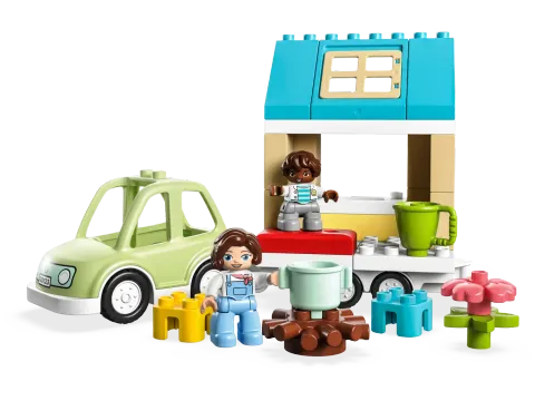 Конструктор LEGO Duplo 10986 Семейный дом на колесах