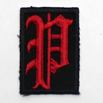 Нашивка буква "P" (красная)