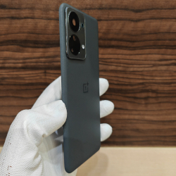 Крышка для OnePlus Nord 2T оригинальная (заднее стекло) цвет: Чёрный