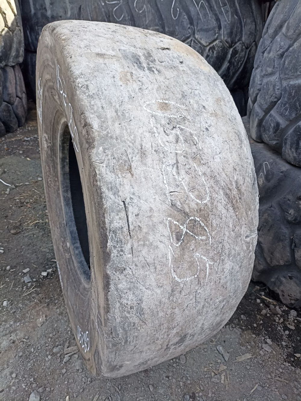 17.5R25 Bridgestone VSMS2 шина б/у