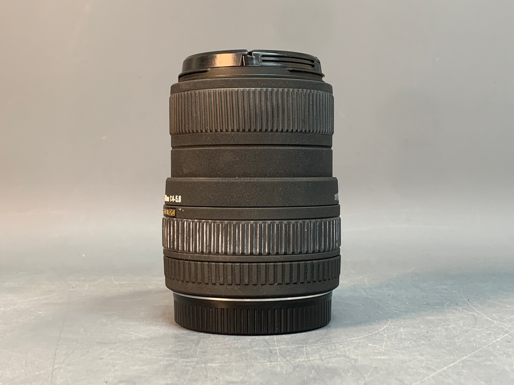Sigma AF 55-200mm 4-5.6 DC Canon EF-S