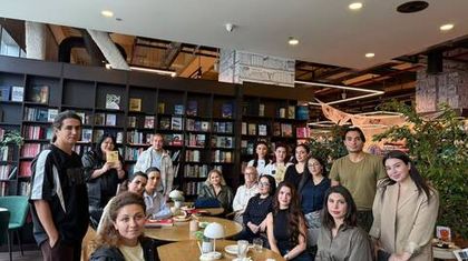 “Əli və Nino” kitab klublarında üç fərqli kitab ətrafında müzakirələr keçirildi