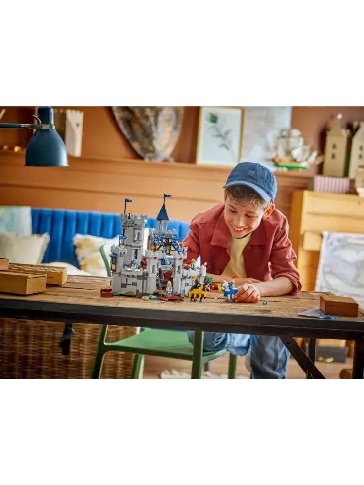 Конструктор Creator 31168 Замок Конного Рыцаря 3в1