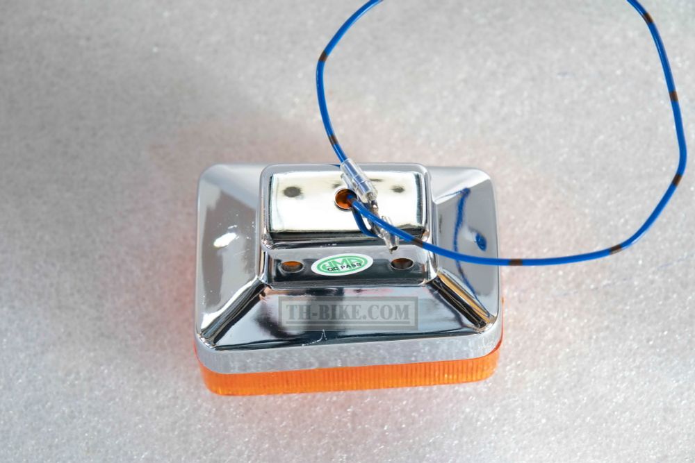 Turn light C50-70-90, front-right. Copy. Made in Thailand
