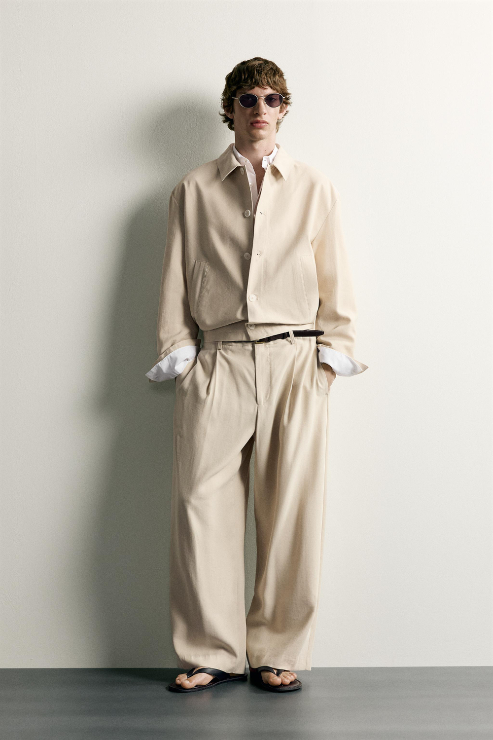 БРЮКИ RELAXED FIT СО СКЛАДКАМИ — ZARA · 0706/740