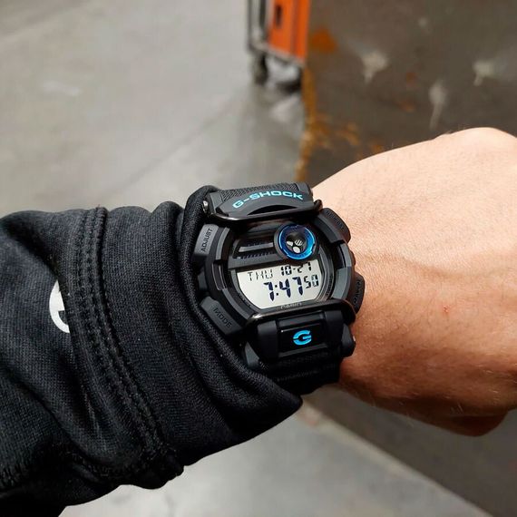 Наручные часы Casio GD-400-1B2