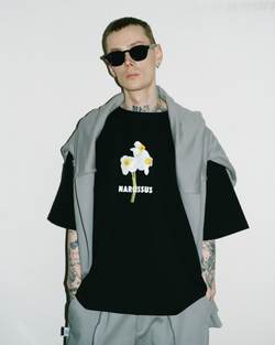 T-shirt NARCISSUS Black