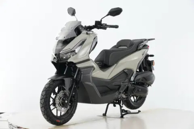 Скутер Gladiator AGV
