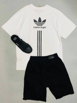 Футболка Balenciaga