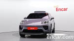 Porsche Macan Base 4 — 2025