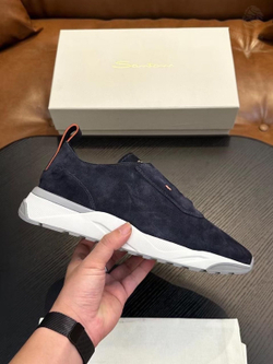 Кроссовки Santoni