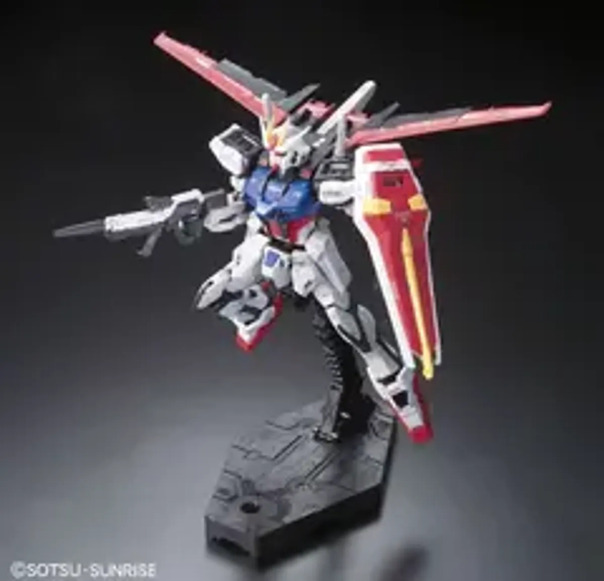 Mobile Suit Gundam SEED. GAT-X105 Aile Strike Gundam 1/144 (RG) (сборная модель)