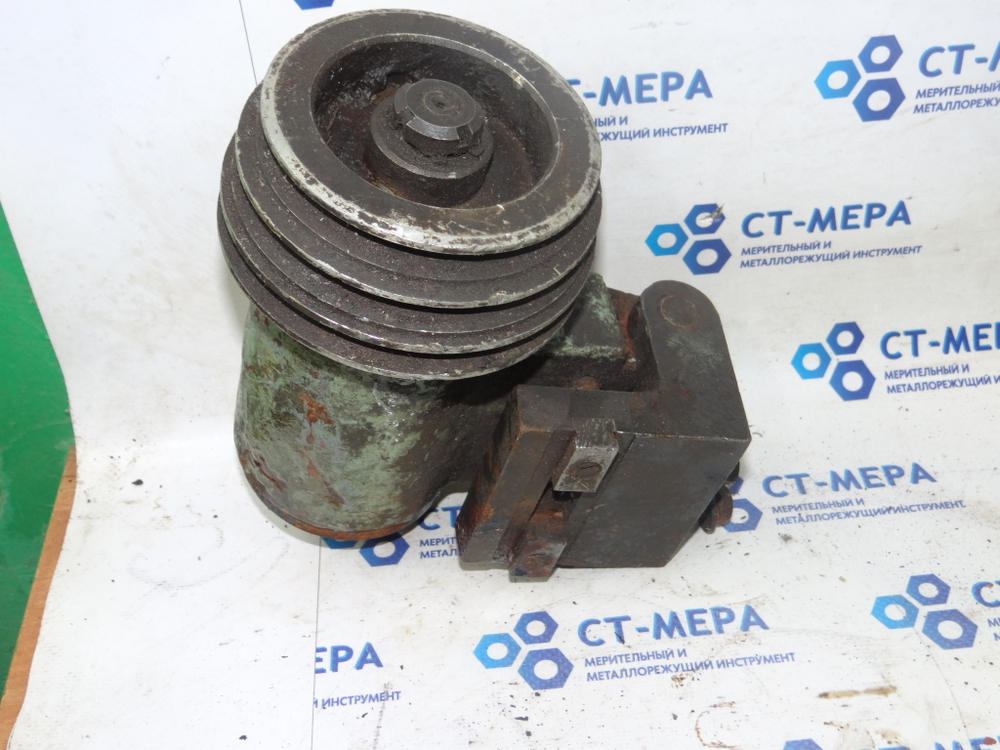 Приспособление заточного станка 3Б642 П17 СССР