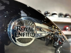 Royal Enfield Super Meteor 650 Astral Black, 2024