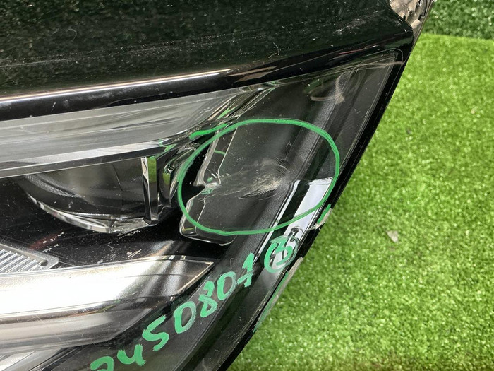 Фара левая Audi Q5 2 80A (2017-2020) LED