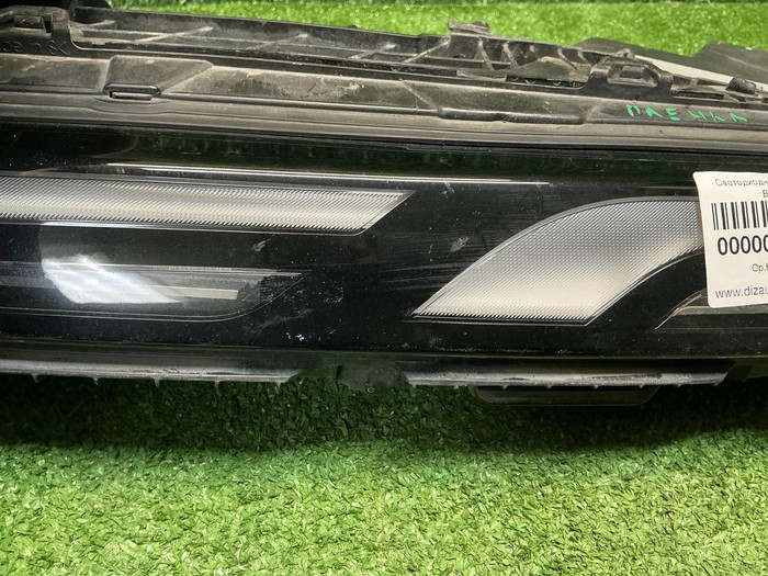 Фара левая BMW 7er G70 (2022-н.в.) LED