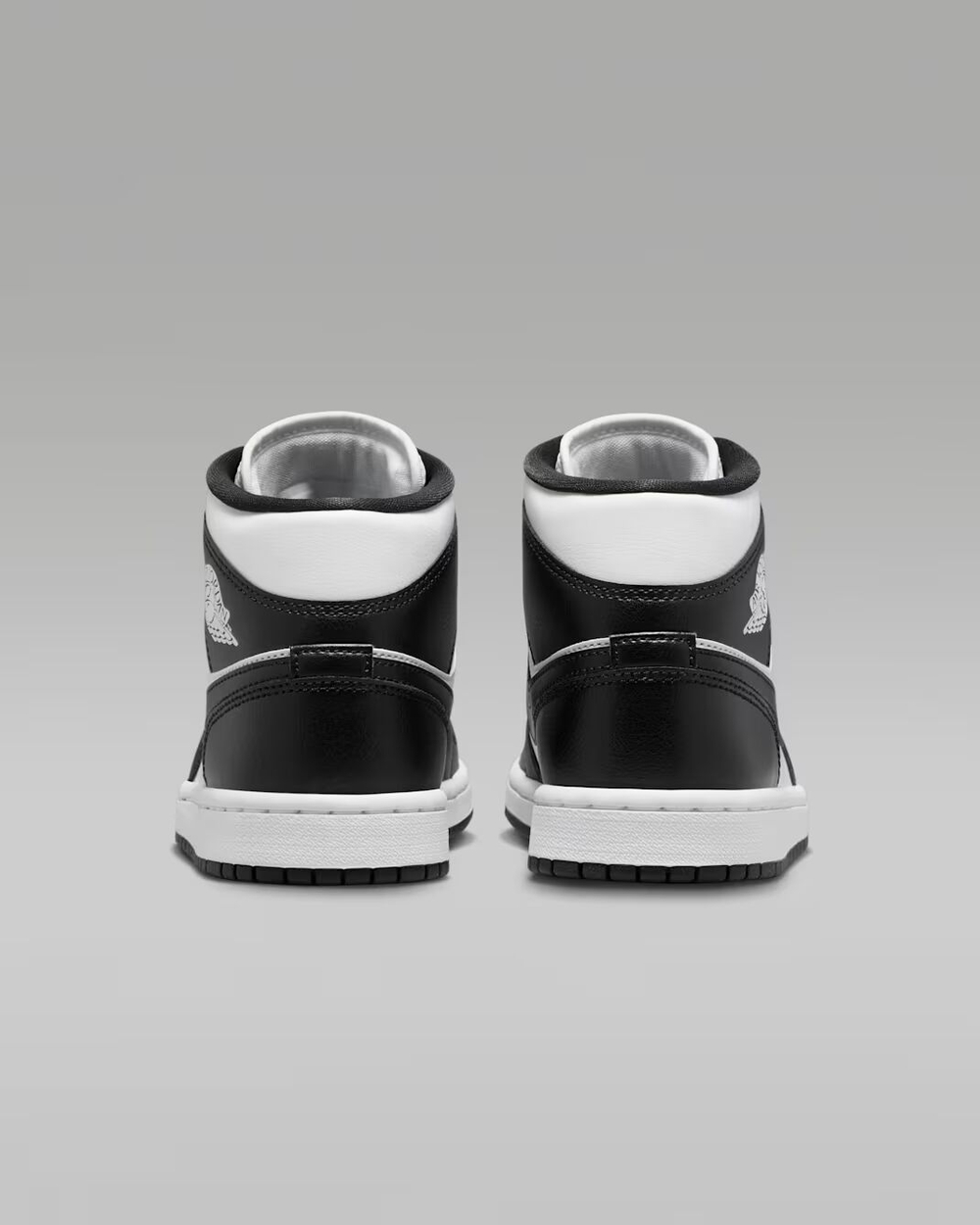 Air Jordan 1 Mid Женская обувь - NIKE