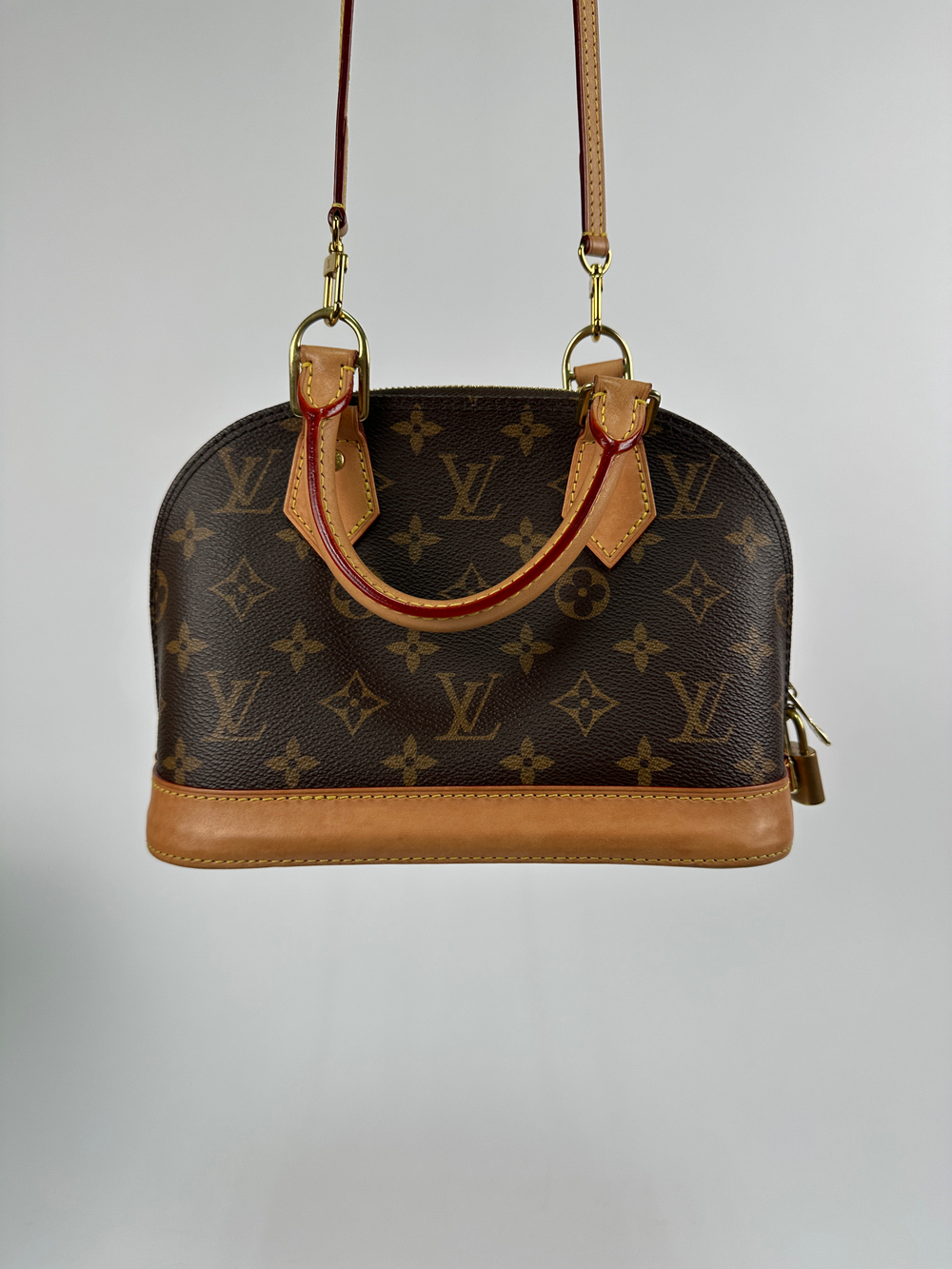 Сумка Louis Vuitton Alma BB
