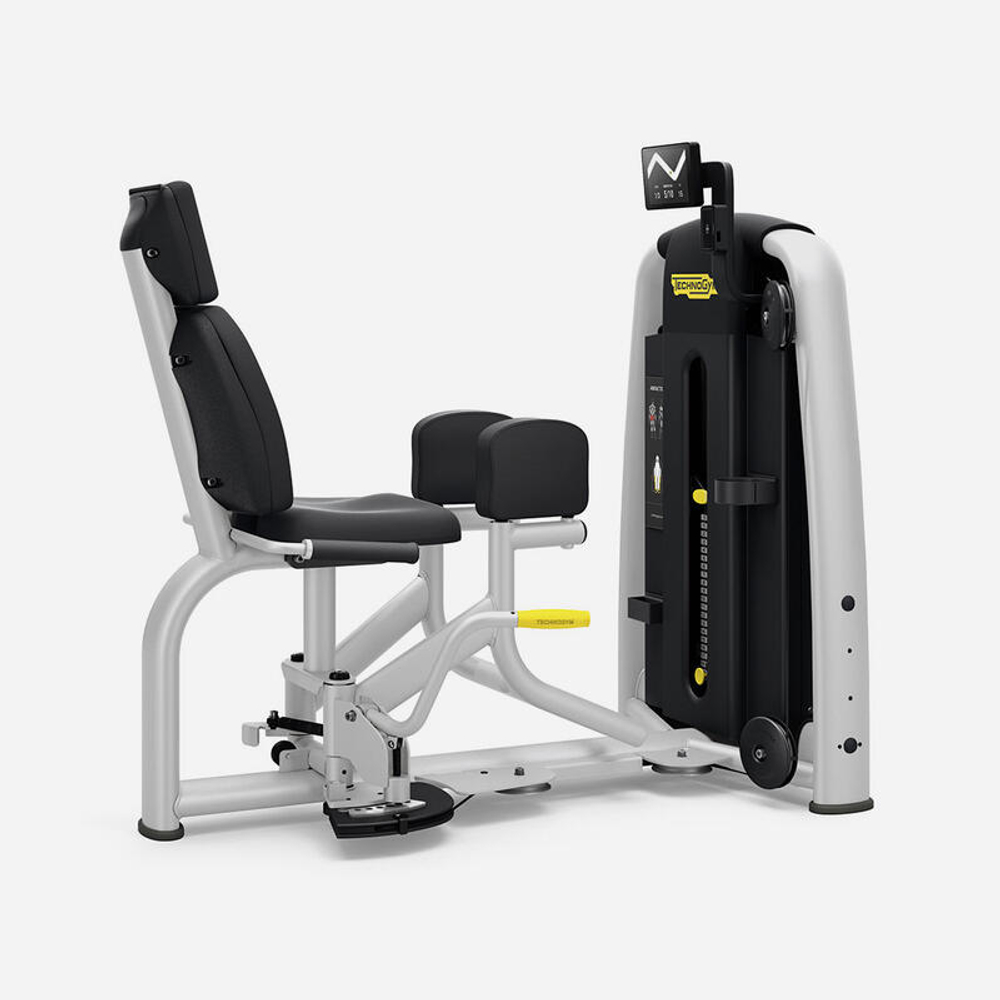 Тренажер разведение ног Technogym ABDUCTOR MED