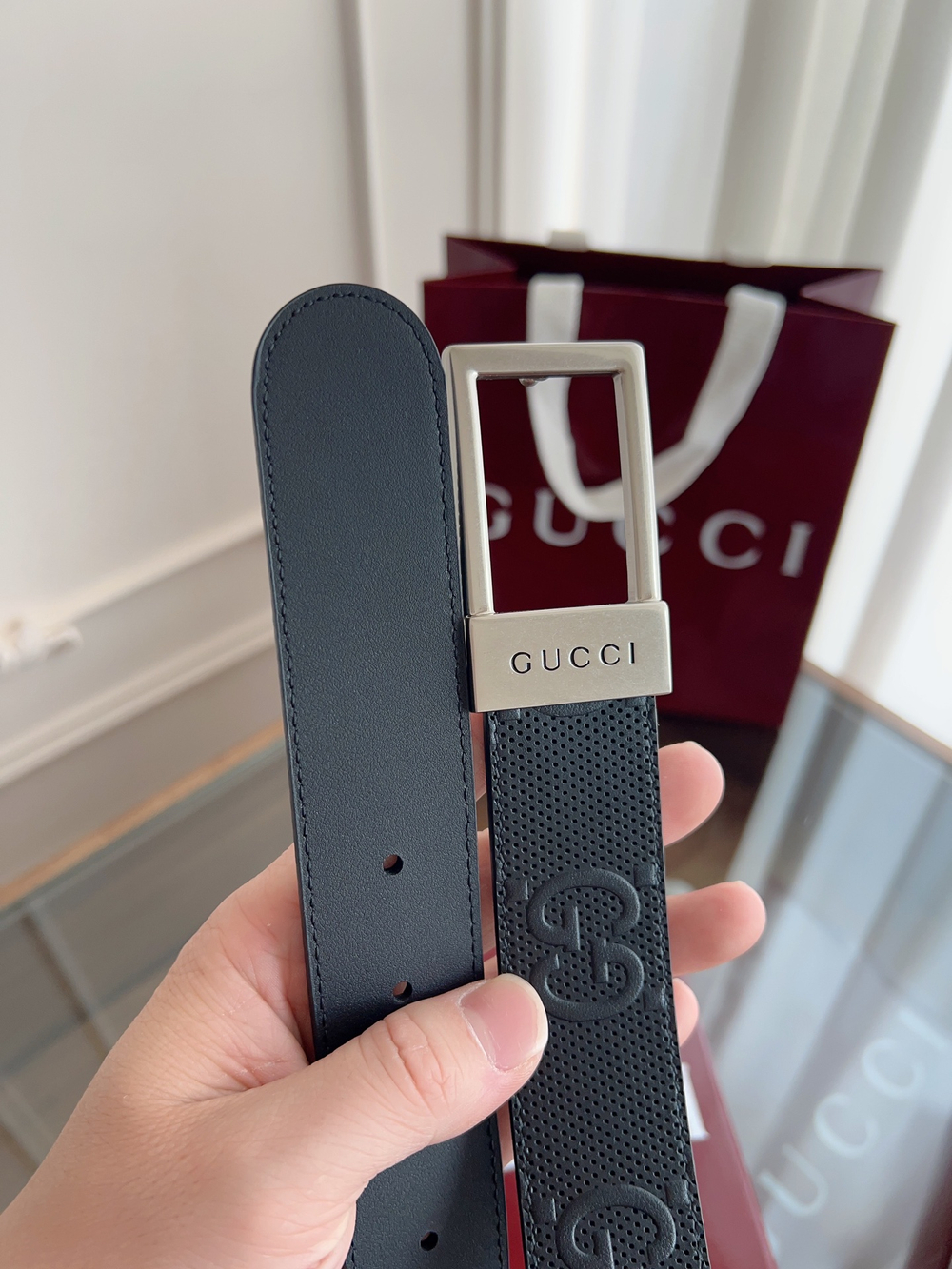 Мужской ремень Gucci с тиснением GG 3,5 см — чёрный — фото 2