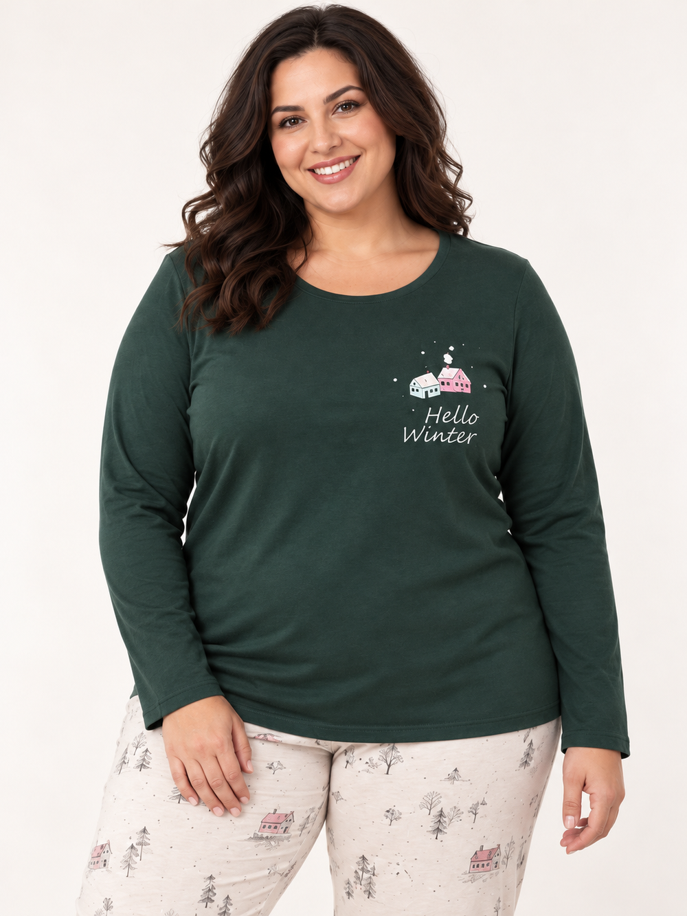 Женская пижама-комплект RUBINA Secret Homewear: верх и брюки, зелёная с зимним принтом
