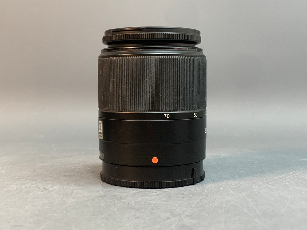 Sony DT 18-70mm 3.5-5.6, царапины на линзе