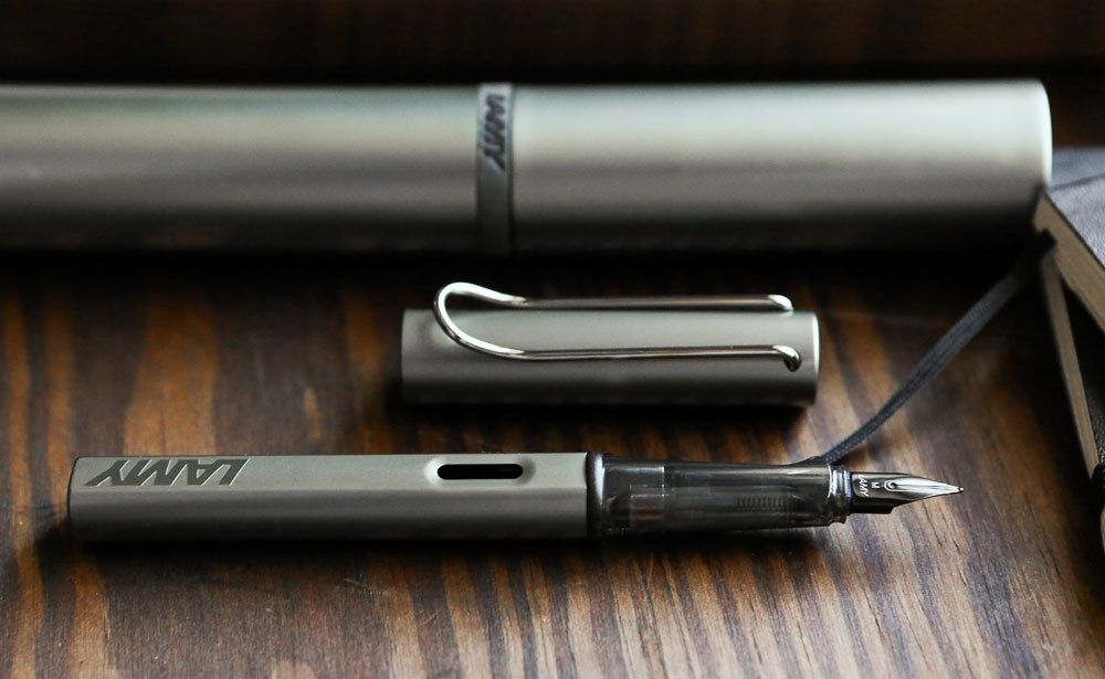 Перьевая ручка Lamy Lux F pvd (4031494)