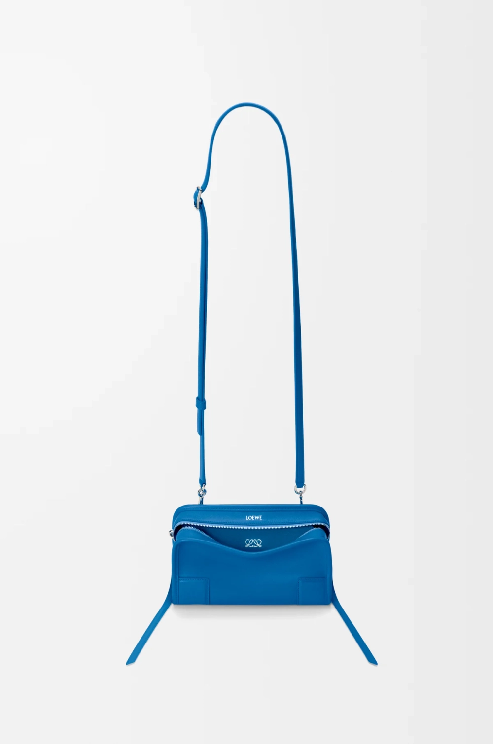 Loewe Мини-сумка Amazona 180 из мягкой телячьей кожи, королевский синий