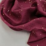 Винный с золотыми точками
