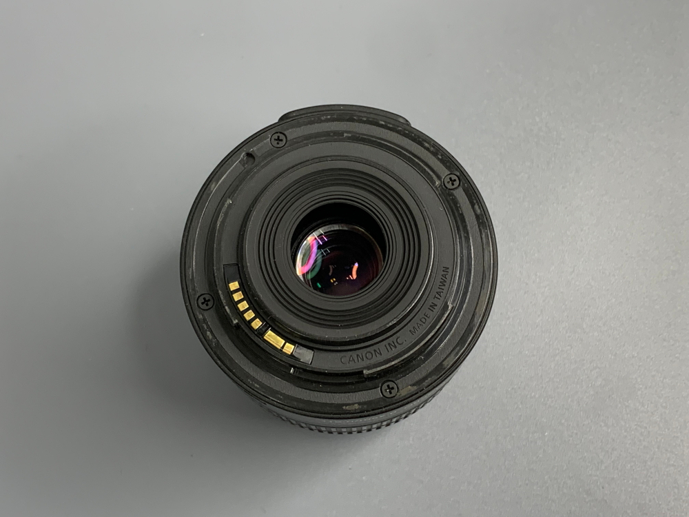 Canon EOS 600D kit 18-55mm IS ll 3.900 кадров