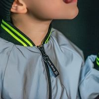 Бомбер из светоотражающего материала "Салатовый неон"