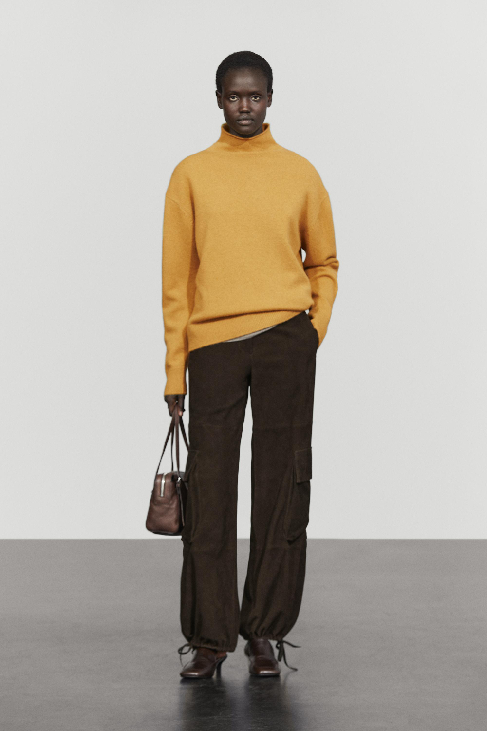 Massimo Dutti Свитер оверсайз из 100% кашемира, горчично-желтый